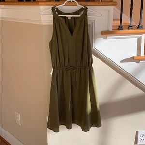 Army green cute sleeveless boutique dress